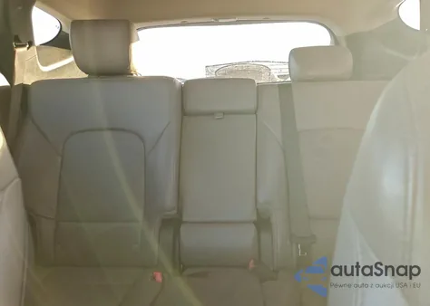 2014 Hyundai Santa Fe Sport z USA, uszkodzony, nr VIN 5XYZU3LA5EG124834